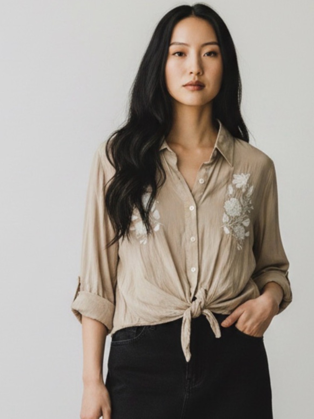 Hem & Thread beige and white embroidered rayon long sleeve blouse size small